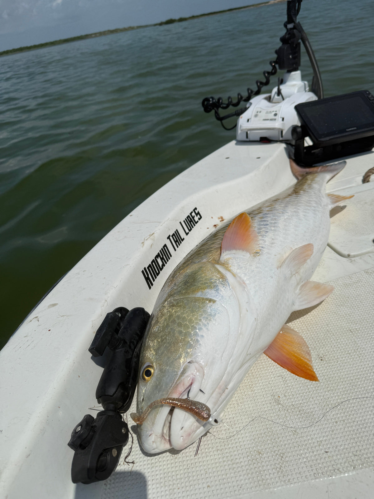 Knockin Tail Lure TPE Titan Series Texas Slam 4pk — Built-In Tail Rattle | 4 in & 5 in