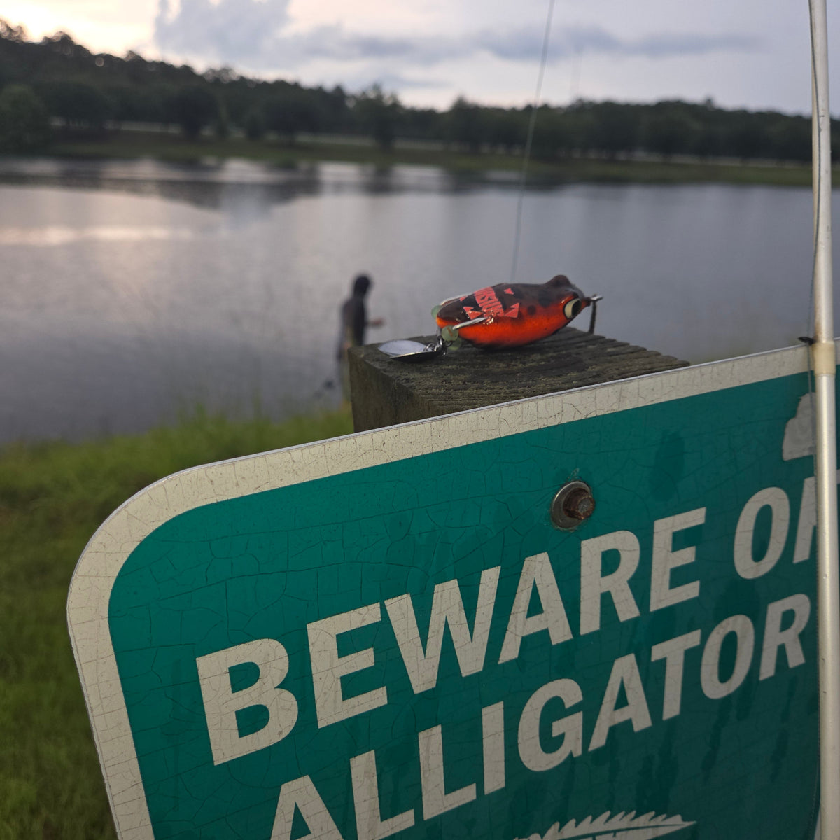 Invasive Lures Chop Frog Double-Bladed Topwater Frog