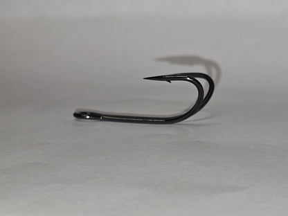 Royal Hooks ROYAL Frog Hooks | Double-Prong | Down-Facing Points | Triple-Coated | Twice Chemically Sharpened | Soft Plastic Frogs & Urchin Baits | 2/0 & 3/0