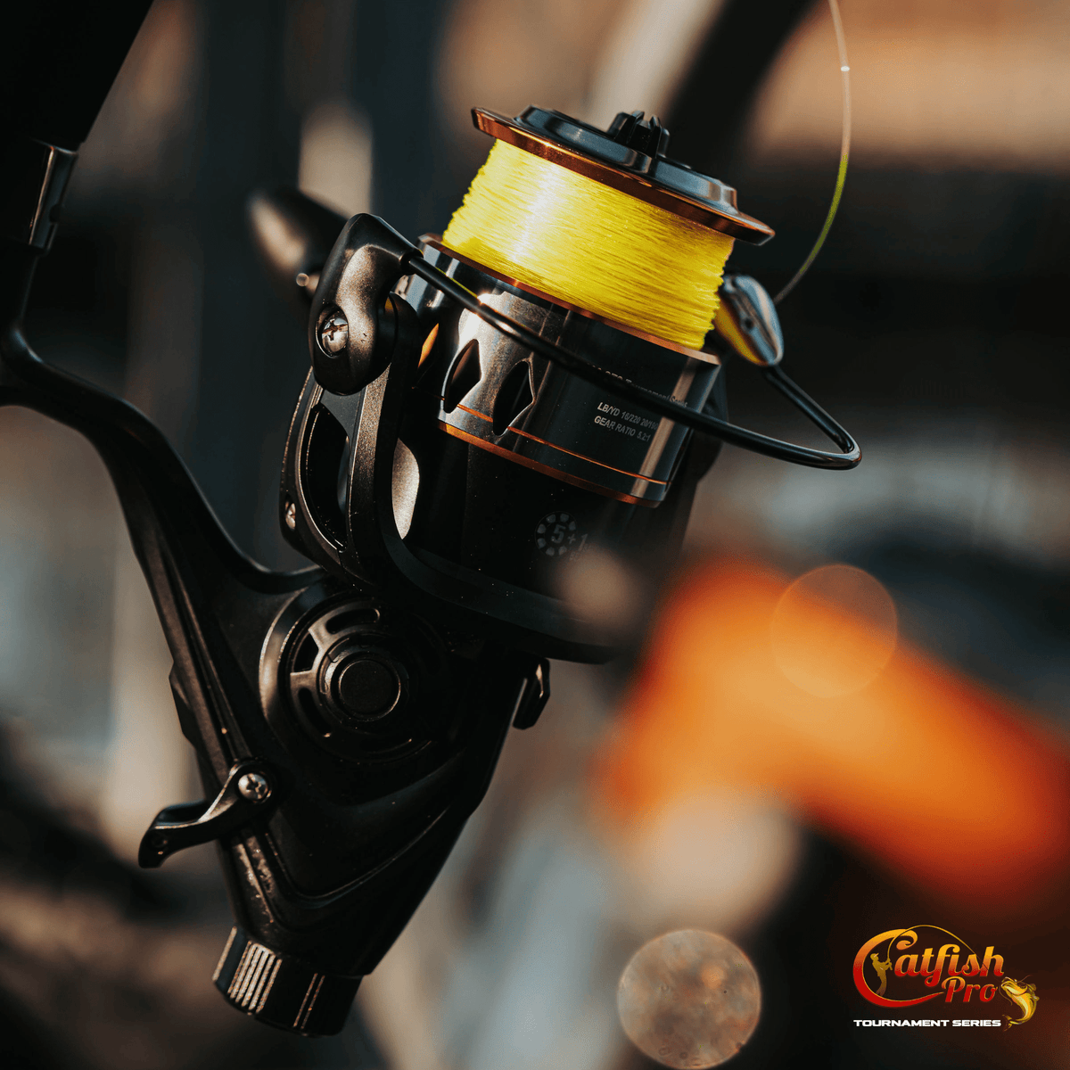 Catfish Pro 600STS Spinning Reel | Live Liner & Clicker
