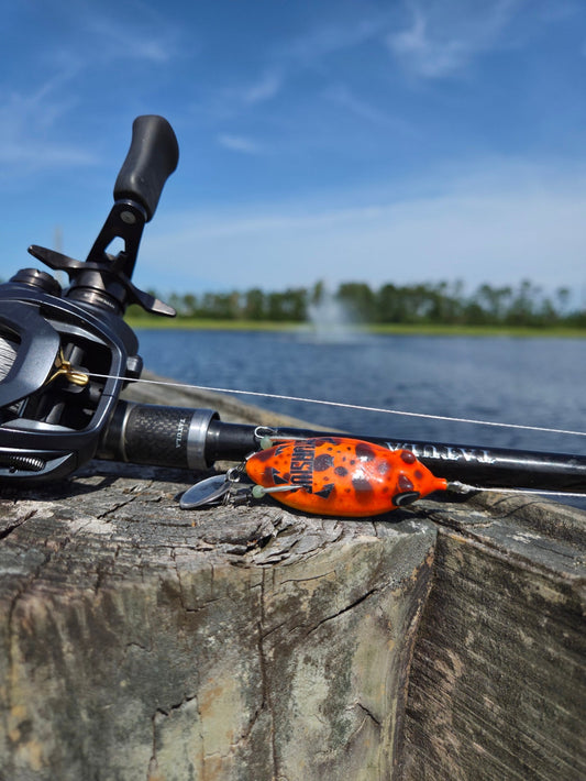 Invasive Lures Chop Frog Double-Bladed Topwater Frog