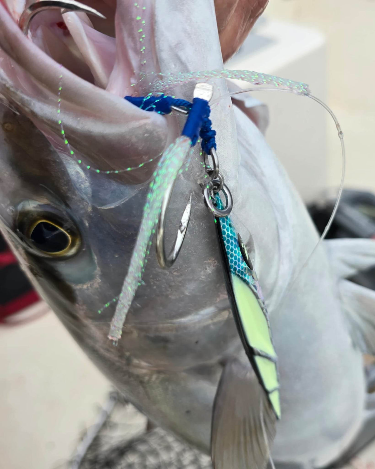 Submission Fishing Co. Javelin Slow Pitch Jig | Ribbed Armor Profile | Glow | 100g & 200g | 2 Colors | Mid-Depth Offshore